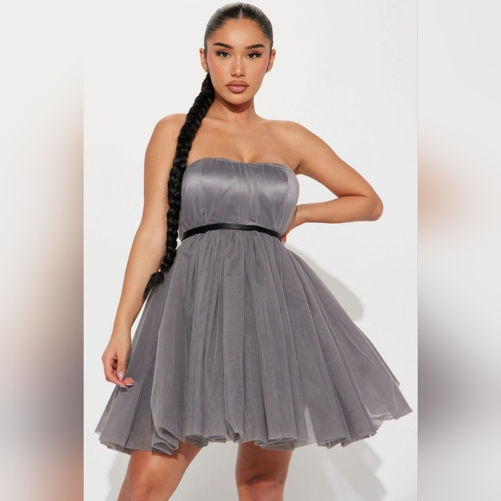 Grey Tulle Strapless Dress